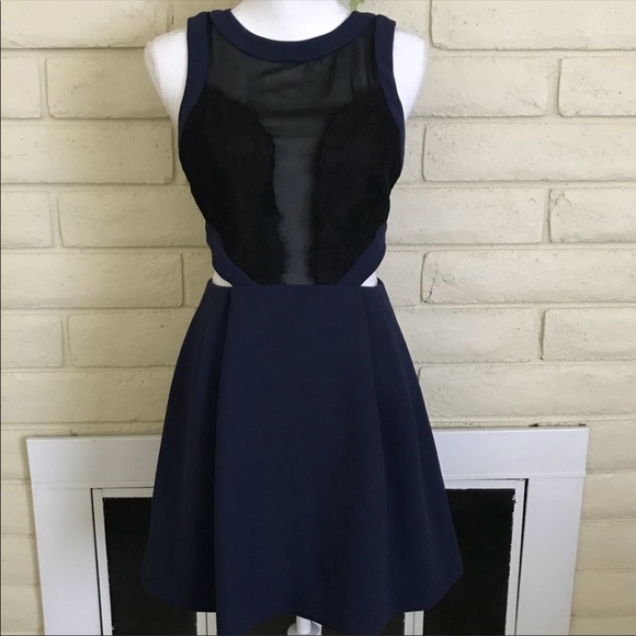BCBG Generation navy blue mesh detail laced feminine open back cocktail dress - Picture 2 of 8